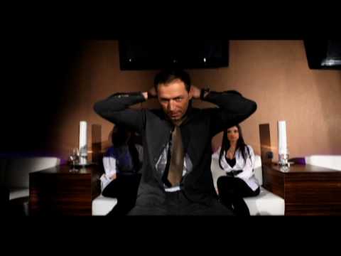 JASMIN STAVROS FEAT SANDI MUROVEC- MURI: ŽENSKE