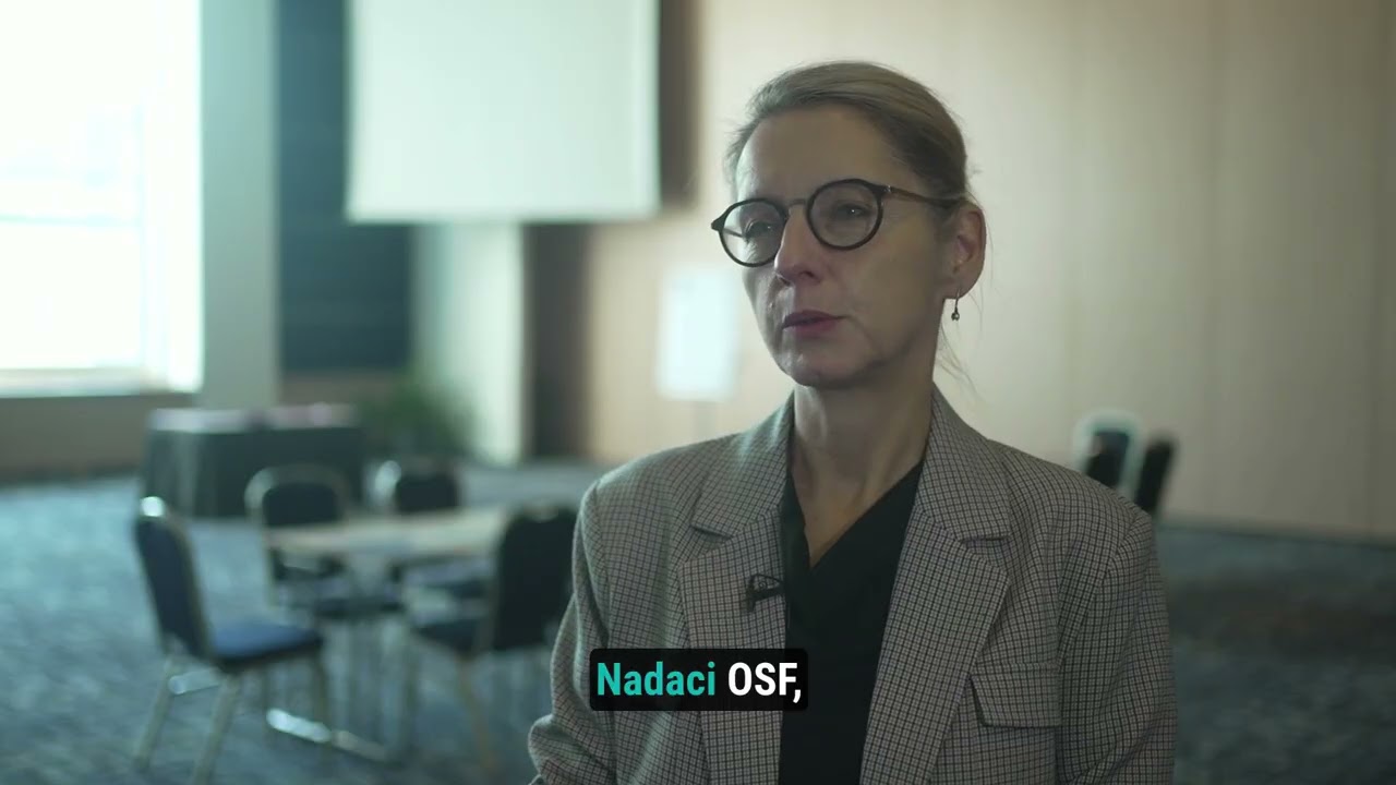 Monika Ladmanová, vedoucí Zastoupení Evropské komise v ČR, vysvětluje, proč podporovat Nadaci OSF