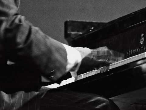 Oscar Peterson - Tin Tin Deo