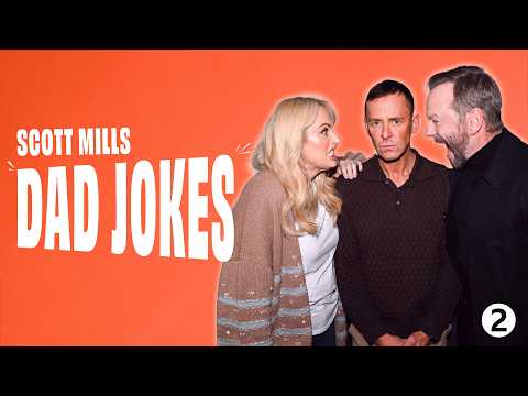 Rebel Wilson vs Kiefer Sutherland - Christmas Dad Jokes game | First to laugh loses!