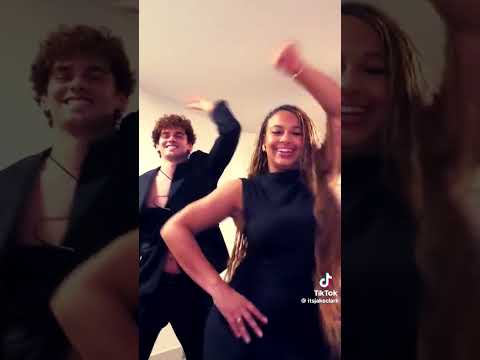 Nia Sioux, Jake Clark - TikTok