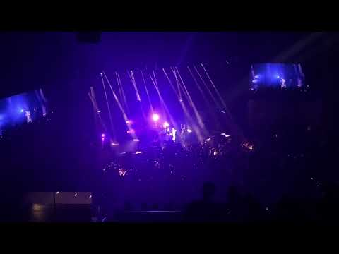 Mushroom Chocolate - 6lack & Quin (LIVE)