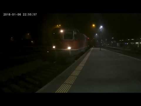 420 fährt in den Bahnhof Buchs (SG)