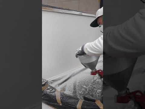 Нанесення гранітної крихти Dryvit Stonemist компресором.М.Рівне.