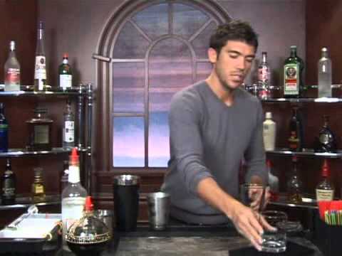 How to Make the Albemarle Fizz Mixed Drink