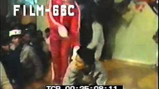 1980s hip hop breakdancing b-boy walking the dog move