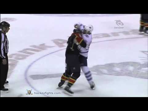 Mike Brown vs Mike Duco Mar 17, 2011