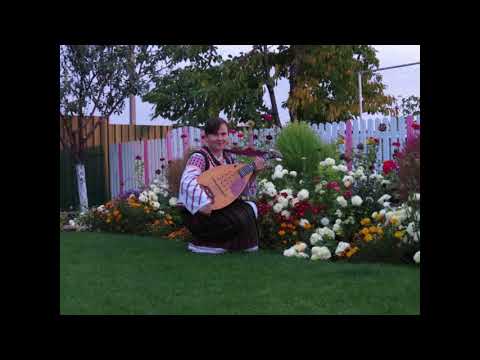 Formatia ''Ecou'' din Razeni - Cantec de joc 2018