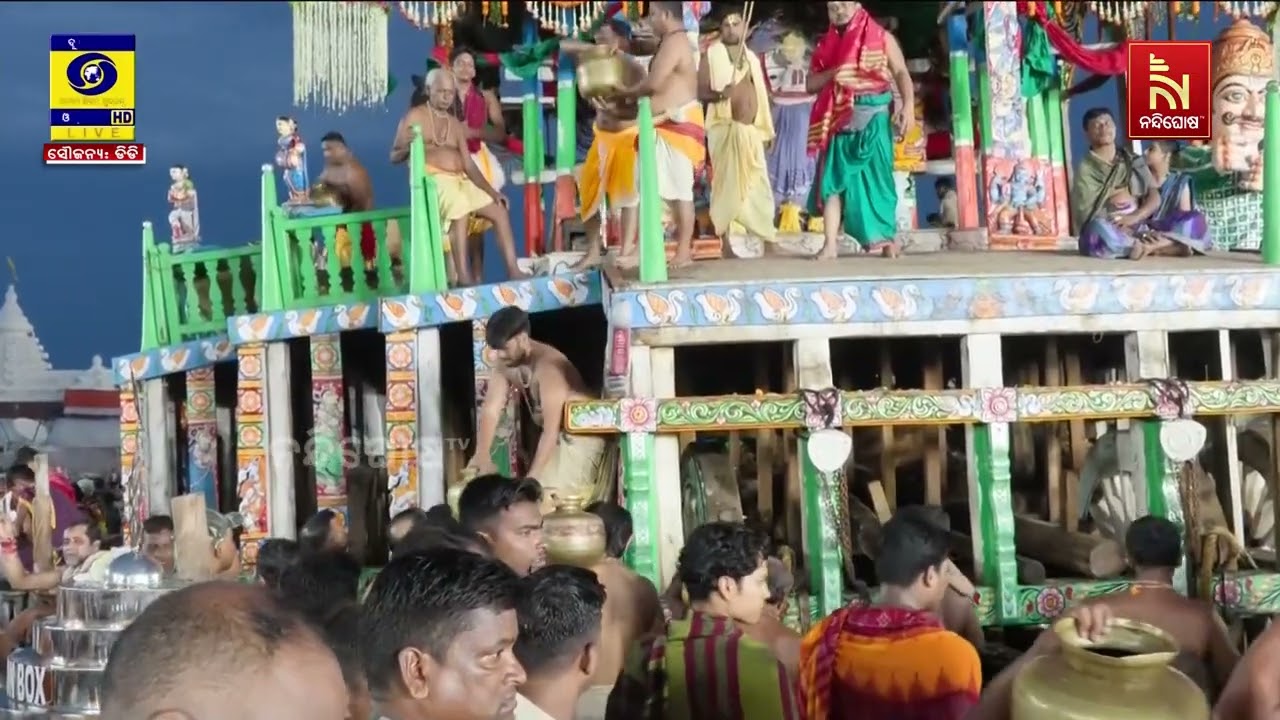 ପାଣିଆପଟ ସେବକମାନେ ଛାଉଣୀ ମଠ କୂଅରୁ ଅଧରପଣା ଲାଗି ଆଣୁଛନ୍ତ?