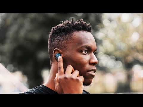 Bose® Truly Wireless Sport SweatResistant Earbuds with Charging Case