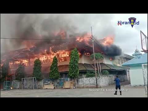 30 Ruangan SMKN 3 Kota Bengkulu, Ludes Terbakar