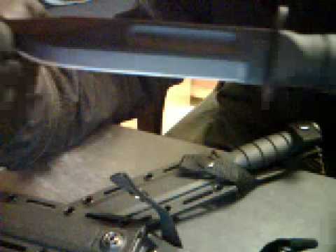 Ka-Bar short USMC style, short tanto style