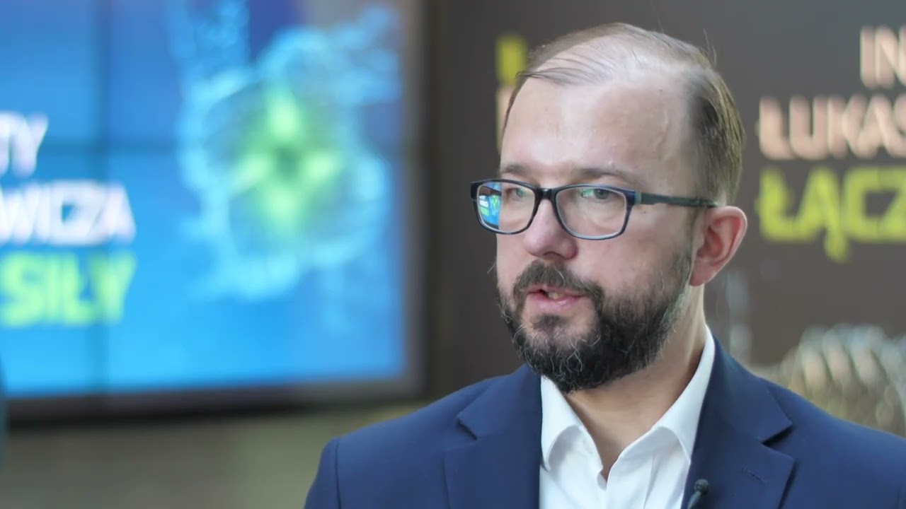 Łukasiewicz - PIT | Piotr Dardziński