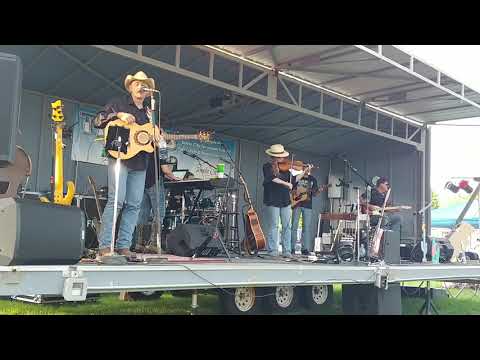 Exit 99 - Amarillo by Morning - Friday's on Vine 2019