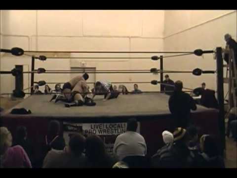 Matt Winchester vs Derek St Holmes WPW