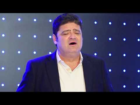 Estradaplus 24.11.2017 -  Naum Petreski najavuva lubovna balada na Rosa fest