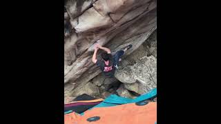 Video thumbnail of Black Hawk Down, 8a+. Cape Town