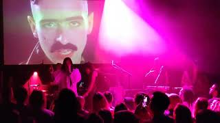 CSS (Cansei de Ser Sexy) - City Grrl (Live Paris trabendo 2 juillet 2024)