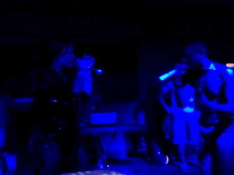 Michelle Melo e Mc Sheldon