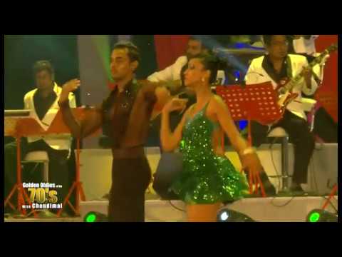 Chandimal Fernando - "Thani Vee Sitinnai cover" at Golden Oldies Concert 2016