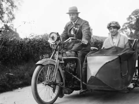 From Saturday Night To Sunday Morning - The Piccadilly Dance Band (Allan Selby?) - Curry 192