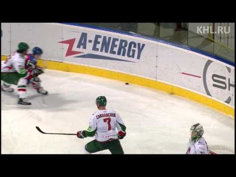 Шон Хешка беспощаден к Нико Капанену / Shaun Heshka huge hit on Niko Kapanen