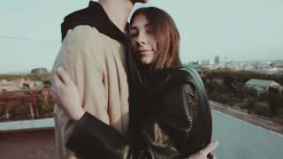 El Relámpago Lyrics English Translation