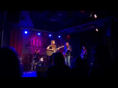 Fee Reega Madrid & Café Berlín. Te contagié mis sueños