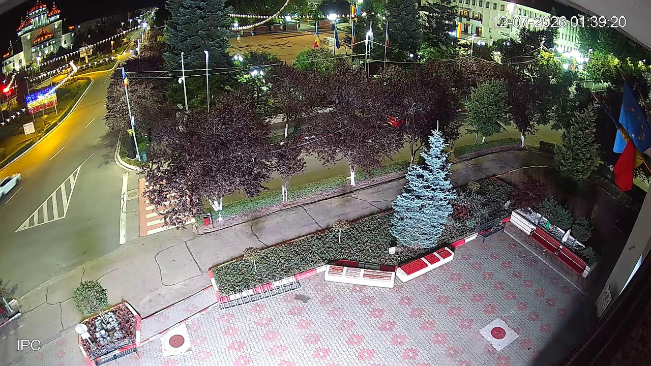 Live webcam view of Bulevar Dacia de Mioveni