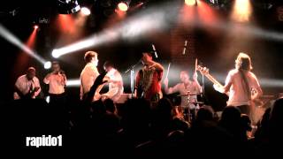 Black Joe Lewis & The Honeybears   Louie Louie    Paris 2011