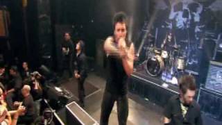 Papa Roach - Between Angels and Insects. [Live in Chicago]
