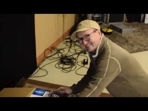 Behringer Wing Unboxing