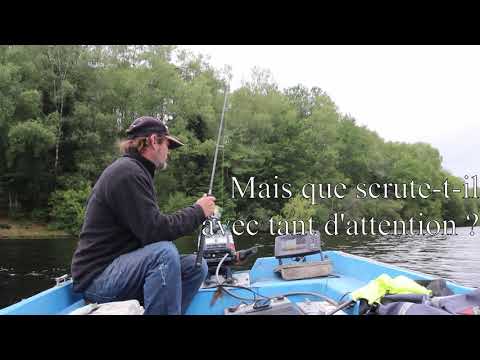 Zander fishing on Lake Lavaud-Gelade (Creuse)