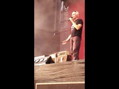 Farin Urlaub sagt Kraftklub an - Ärztival Uelzen 17.08.2013