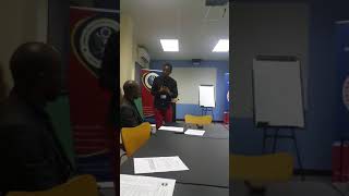 Table Topics - If a plane had only one parachute, Maputo Toastmasters, 16 August 2017