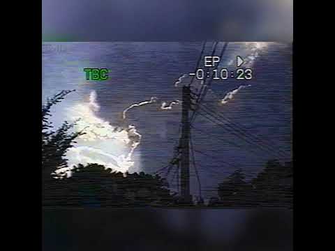 Aziz Piyade - Beni Siz Delirttiniz