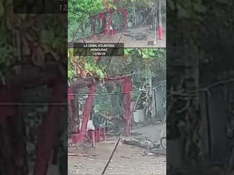 Pasó en Hondura / Video capta cuando un rayo mat4 a hombre y deja herido a otro en La Ceiba