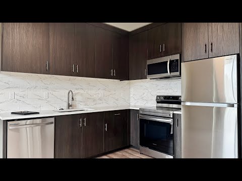 7350 N Greenwich Ave - Video 2 of 2
