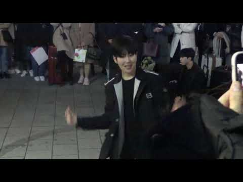 200110 #김효진#이찬욱#동현#MYM#홍대걷고싶은거리버스킹