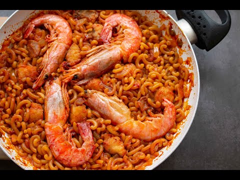 Monkfish and prawn FIDEUA recipe | Prepare this fideua in less than 30 minutes!