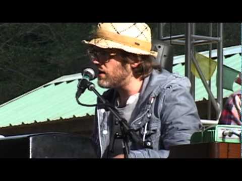 Flamingo - Fruit Bats