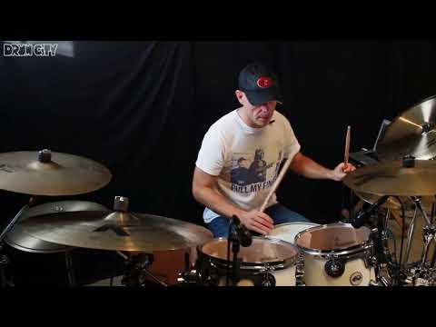 Triolbaseret lick a la Dave Weckl (Triplet lick inspired by Dave Weckl)