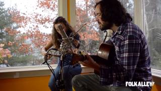 Folk Alley Sessions: Mandolin Orange - 