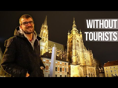 How To See Prague Castle WITHOUT Tourists?