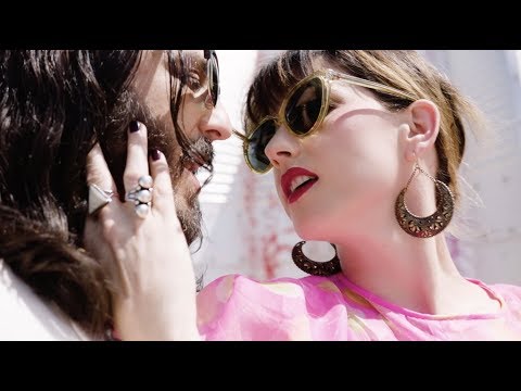 Video thumbnail for Desperate Dance