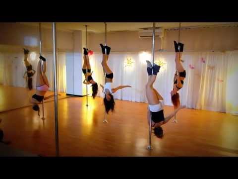 02.Thess Pole Art Show 10 - Level 2 (Lana Del Rey - Video Games)