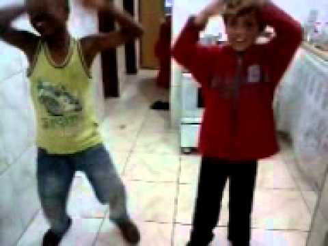 coração brasileiro com sheldon  e jonas