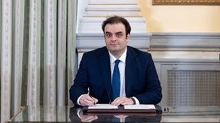 El ministro griego de Finanzas, Kyriakos Pierrakakis, elegido presidente del Eurogrupo