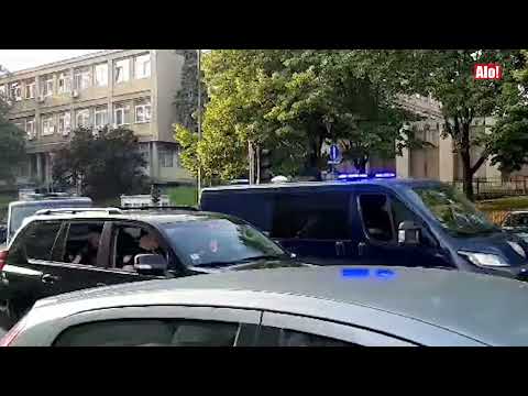 Članove Belivukove grupe posle suđenja odvoze u Centralni zatvor