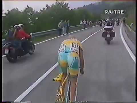 PANTANI VINCE A PIANCAVALLO GIRO 1998